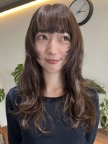 ナループロア ルームー(Nalu pu loa ROOMOO)&nbsp;レイヤーカット/ロングウルフカット/顔まわりウルフ