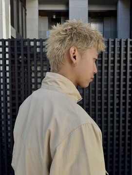 ヒュージ 三軒茶屋(huge) メンズベリーショート/スパイキーショート/ブリーチ