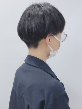 モリオフロムロンドン 松戸店(Morio from London) 【メンズ 松戸 岩口】ブルーブラックツーブロマッシュショート