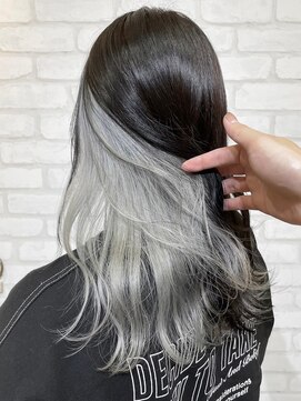 トゥルークリエイション 春日部(True Creation) シルバーカラー