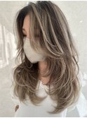 韓国ヘアーハッシュカットレイヤーカットハイライトカラー