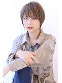 くびれショートボブ暗めカラー