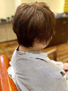 30代40代50代マッシュショート丸みショートオリーブブラウン関内