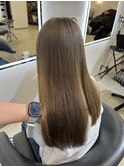 ヘーゼルベージュ