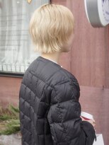 チャプター 問屋町(chapter) ケアブリーチブロンドカラーショートレイヤースタイル