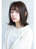ツヤ感あふれるナチュラルボブ