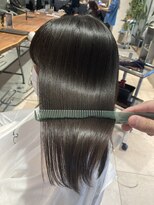 ナル(Na Ru.)&nbsp;乾かすだけでまとまる艶ストレート