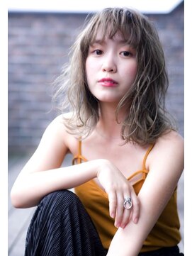 シエナ 渋谷(Siena) siena 透け感カーキグレージュ