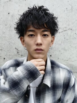 フィフス(fifth) ショートレイヤー ツーブロック くせ毛風パーマ アップバング 47