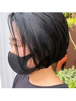 マッシュ アドベ 八戸ノ里(MASHU ADOBE) ワンレンショートボブ