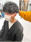 前下がりマッシュ波巻きスパイラルパーマメンズツーブロック横浜