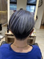 ニューヨークニューヨーク 阪急西宮北口店(NYNY) デザインカラー&刈り上げマッシュ