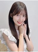 顔周りレイヤーカットくびれヘアミルクティーベージュカラー