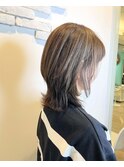 透け感ミディアムウルフ