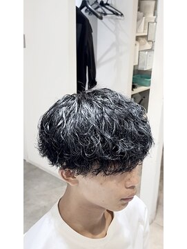ヘアアンドフェイス ルースト(hair&face ROOST) 波巻きパーマ