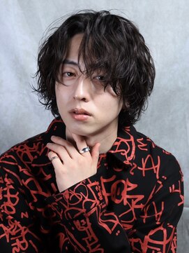 ルーシー 渋谷(LUCEY) センターパートフェザーパーマシャドウパーマメンズパーマ