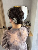 エレ('ele)&nbsp;ふんわりシニヨン