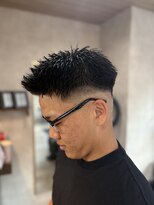 リエンスクレア(RIENS xrea)&nbsp;短髪フェードスタイル