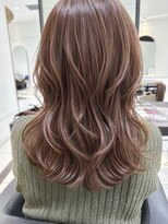 レーヌ(REINE)&nbsp;大人かわいいくびれレイヤー