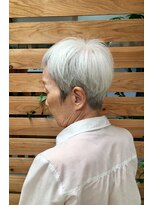 ピッカヘアーデザイン(PICKA hair-design) オシャレな白髪カット☆