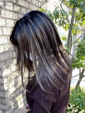 ネオリーブアオバ 高田馬場店(Neolive aoba) 透明感UPのハイライトカラー/アッシュグレー【高田馬場】