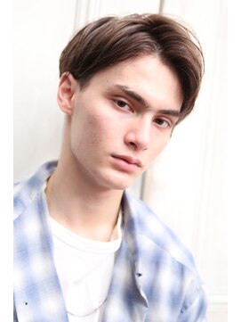 ルックグッドストア(LOOK GOOD STORE) ンターパート 韓国マッシュ 刈り上げ ニュアンスパーマ 元町