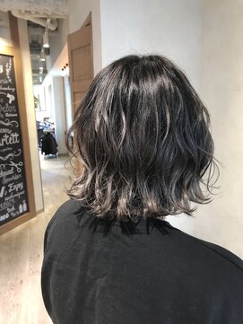 カルテット(Quartett) 【Quartett】グレージュカラー