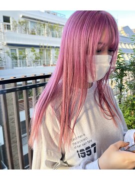 ジーナ 福岡天神(Zina) vivid pink