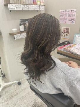 ヘアースタジオココルッチ(hair studio CoCo-Rucchi) アッシュ×ハイライト