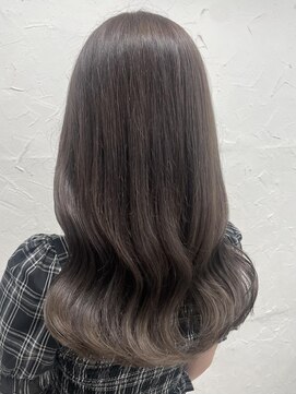 プライズ 表参道原宿店(prize) オリーブグレージュ【原宿/表参道】