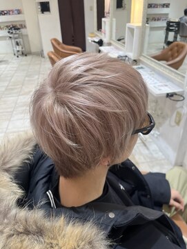 ヘアースペースブルーム リアン 岡町店(HAIR SPACE BLOOM Lien) 【岡町／メンズカット／ダブルカラー／ホワイトカラー】