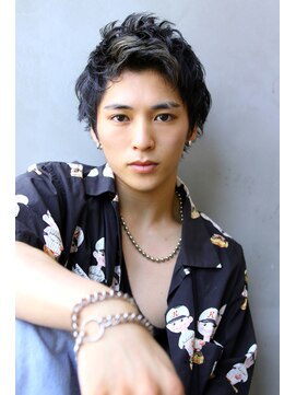 マルフェ 天王寺(marfe) 【marfe】メンズショート_ハイライト_ウルフ_黒髪