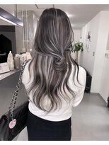 キング 枚方店(K!ng)&nbsp;縮毛矯正髪質改善ハイライトレイヤーカット枚方美容室エクステ