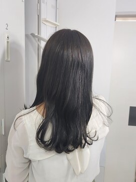 リュンヌ(Lune) オリーブグレージュ