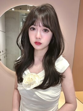 グロー 大宮(GLROW) 韓国風くびれ巻き レイヤーカット オリーブベージュ