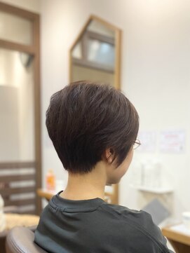 ヘアー グリーン(hair green) 30代40代50代/大人可愛い/ショートヘア/ピンクベージュ