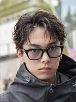 フィフス 大分(fifth)&nbsp;大分毛流れフェザーパーマメンズパーマスパイキーショート10代