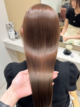 ジーナ サンシャイン通り池袋(Zina) 艶々マロンブラウン◎【Zina清崎こころ】