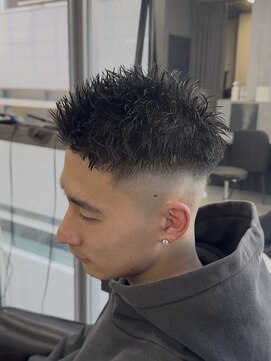 リード 渋谷店(REEED) MEN’S HAIR/刈り上げフェードスパイキーショート