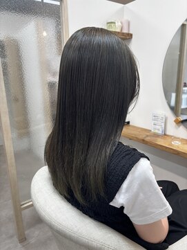シアアルン 新小岩店(SHEER alun) オリーブカラー