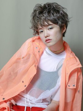テトヘアー(teto hair) short〔ショート、ハイトーン、グレー〕