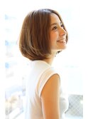 【３０代・４０代・５０代】丸みが綺麗なミデイアムボブ