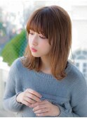 切りっぱなし鎖骨セミディ