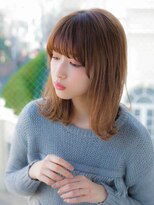 ルティア(Lutia) 切りっぱなし鎖骨セミディ