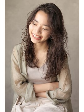 ソイ コンク 下北沢(soi conc) ハイライト×カジュアルロング《ELICA下北沢》