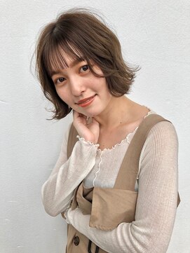 ロッサ マダムアルディ(Rosa Mme.Hardy) カジュアル ラフ ボブ フェザーバング