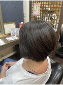 前下がり大人ショート