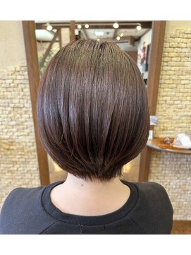 アルティスタ ショートボブ