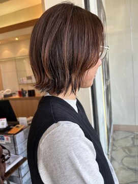 シャンプー ボーイ 宮崎柳丸店(SHAMPOO BOY) 外ハネショート