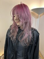 トゥーグッド(too good)&nbsp;レイヤースタイルにエッジが効いたカラー